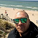 Дмитрий, 33 года