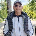 Альберт, 44 года