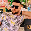 Black, 34 года