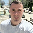 Leon, 42 года