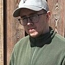 Денис, 24 года