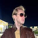 Артем, 25 лет