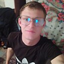 Александрович, 23 года