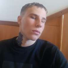 Фотография мужчины Максим, 18 лет из г. Пинск