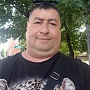Рафаэль, 51 год