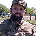 Михаил, 33 года