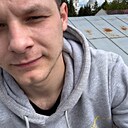 Артём, 23 года