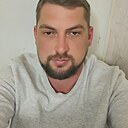 Виталий, 33 года