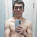 Жасур, 22 года