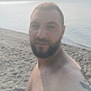 Давит, 34 года