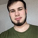 Максим, 22 года
