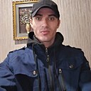 Максим, 33 года