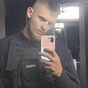 Олег, 24 года