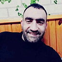 Сархан, 33 года