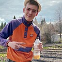 Денис, 24 года