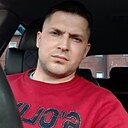 Ден, 42 года