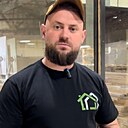Ден, 32 года