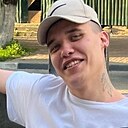 Антон, 22 года