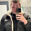 Артем, 22 года
