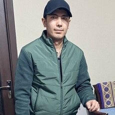 Фотография мужчины Озодбек Усманов, 32 года из г. Красноярск