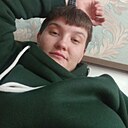 Victoria, 24 года