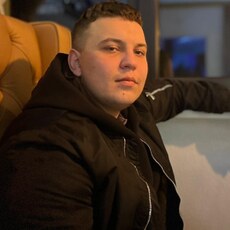 Фотография мужчины Олег, 22 года из г. Береза