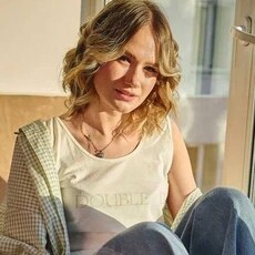 Фотография девушки Ева, 22 года из г. Каменск-Уральский