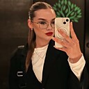 Карина, 22 года