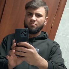 Фотография мужчины Шахрам, 25 лет из г. Нижневартовск