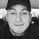 Адам, 33 года