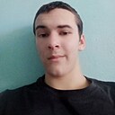 Максим, 18 лет