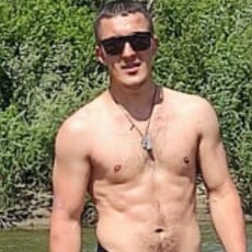 Фотография мужчины Артëм, 23 года из г. Алтайское