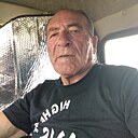 Лев, 61 год