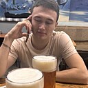 Артур, 24 года