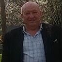 Юра, 53 года