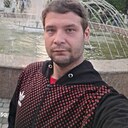 Максим, 23 года