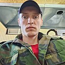 Сухов, 33 года