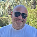 Levani, 44 года