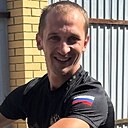 Михаил, 33 года