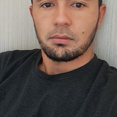 Фотография мужчины Мирзохид, 33 года из г. Тарко-Сале