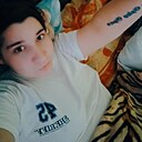 Юля, 25 лет