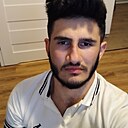 Ровшан, 23 года