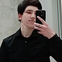 Ширинбек, 19 лет