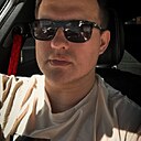 Пилотсамолета, 28 лет