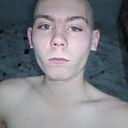 Толик, 21 год