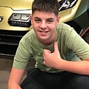 Андрій, 19 лет