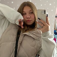 Фотография девушки Виктория, 18 лет из г. Несвиж