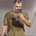 Просто, 33 года