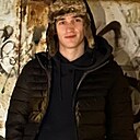 Незнакомец, 31 год