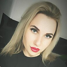 Фотография девушки Полинка, 23 года из г. Долматовский